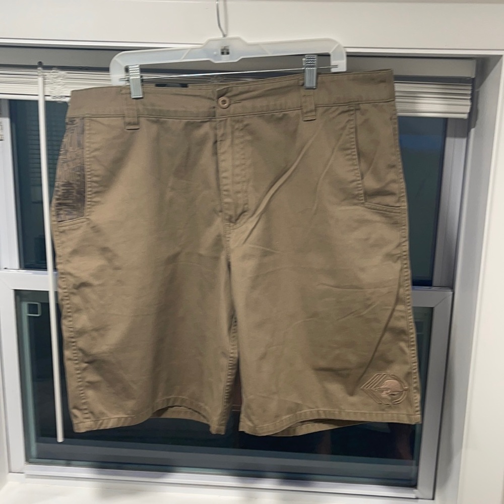 Metal mulisha shorts size 40